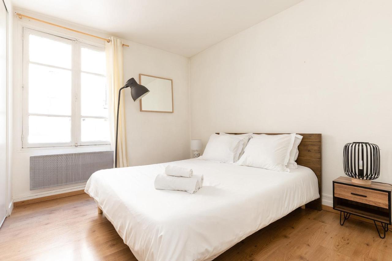 Rue Cler - Eiffel Tower City Apartment Parigi Esterno foto